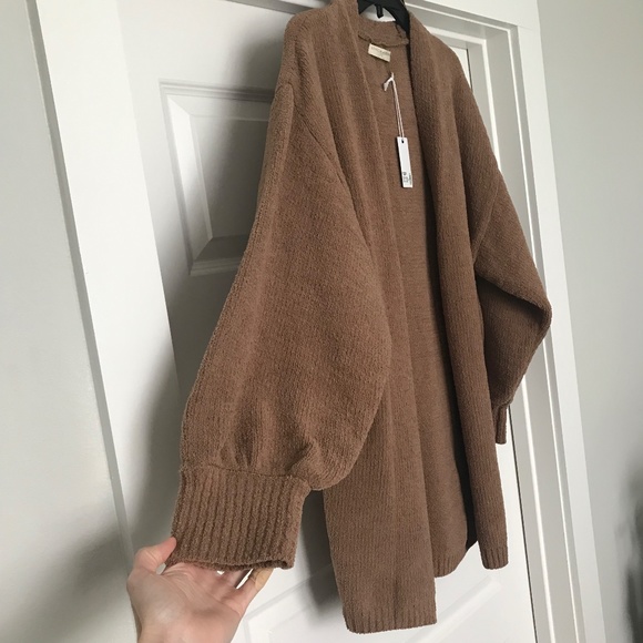 Stitch & Feather open front cardigan bishop sleeves camel color size large - Picture 6 of 14